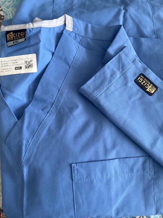 Медицинский костюм