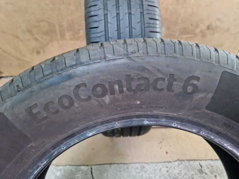 2 Continental R17 215/65
летни гуми
DOT3820