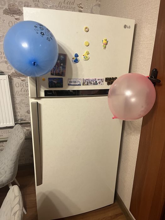 Продам холодильник