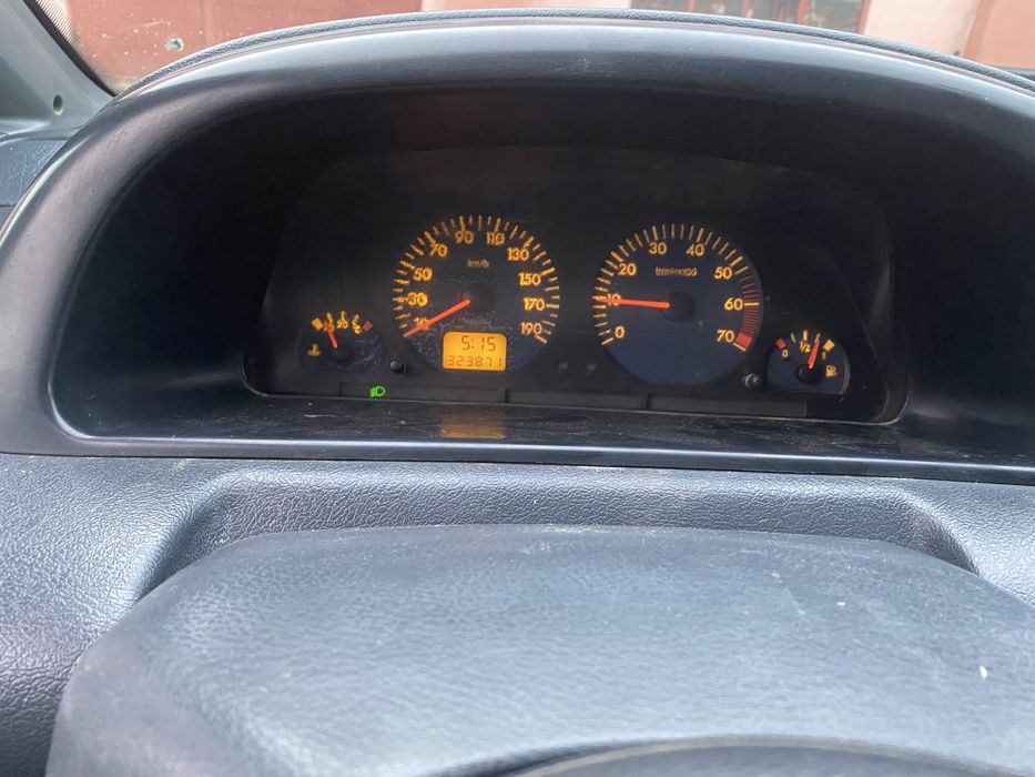 Peugeot Expert 1.9 diesel anul 2003