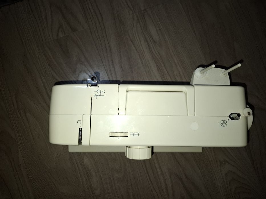 Mașină de cusut Singer