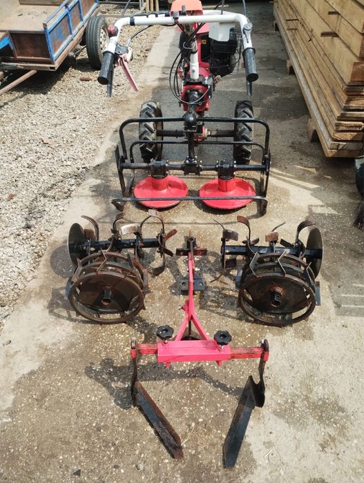 Vând motocultor Loncin 1200