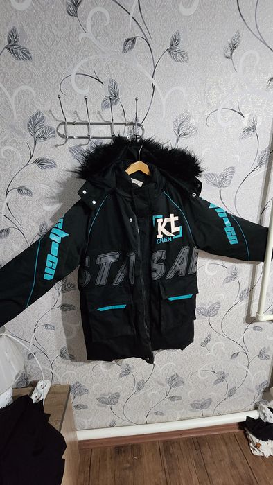 Зимняя куртка на мальчика 10-11лет размер L