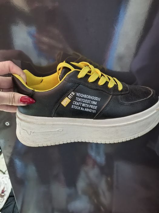 Маратонки Тенденз