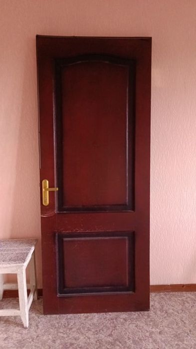 Продам дверь недорого