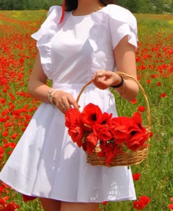 Vând rochie alba de vara