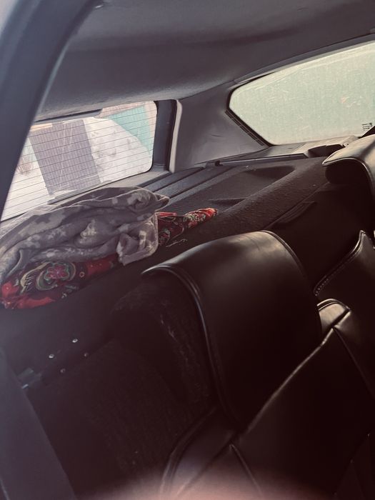 Продам приора 2 универсал 2012г