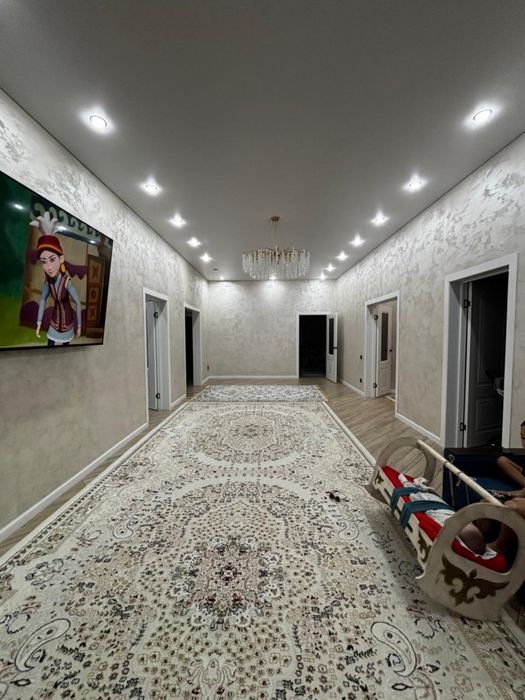 Продам большой дом 240 кв.м