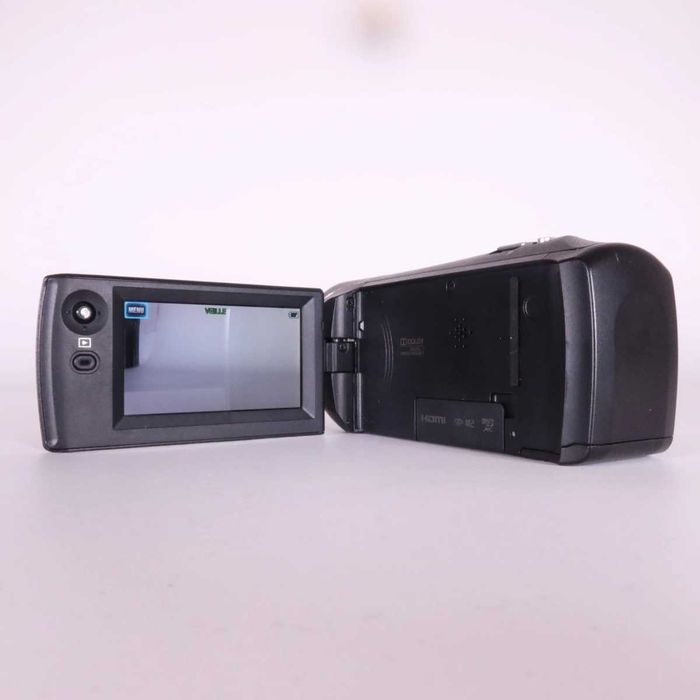 Sony HDR CX240 дигитална видео камера, голям оптичен зум и уникално Full-HD качество 50 кадъра в секунда, като НОВА, работи отлично
