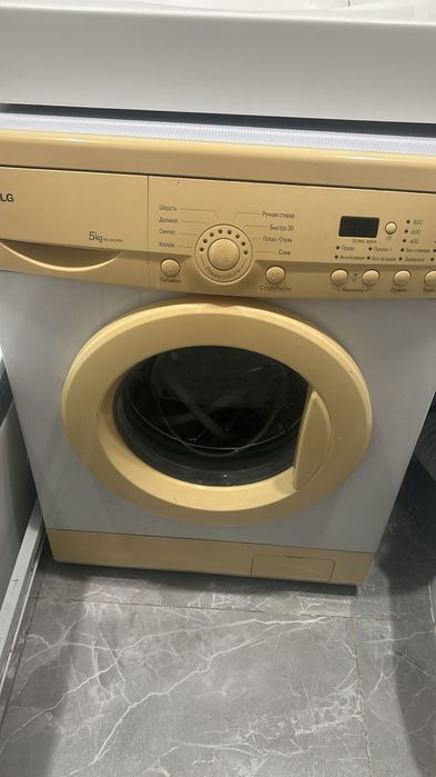 Продам стиральную машину