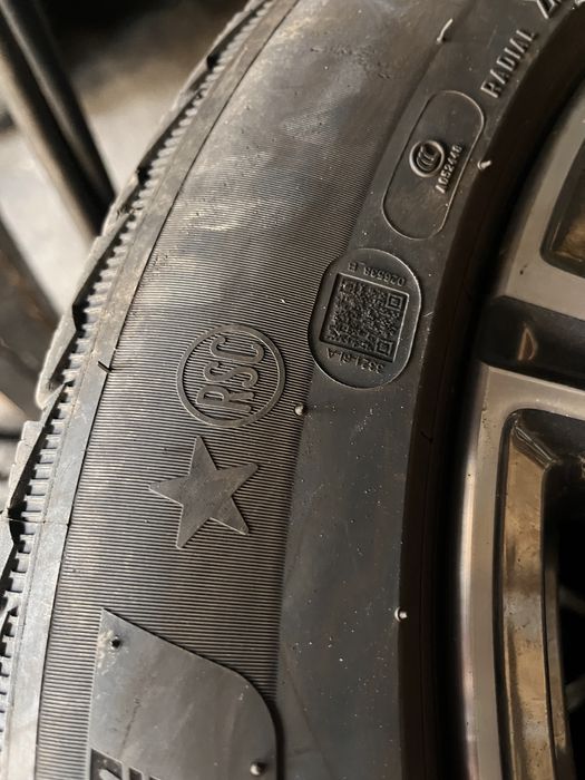 Roti de iarna originale BMW X5/X6 MSport cu anvelope Michelin