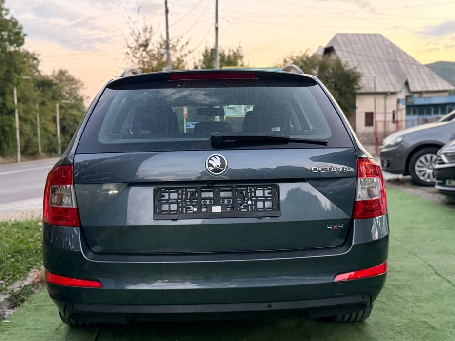 Skoda Octavia   4x4