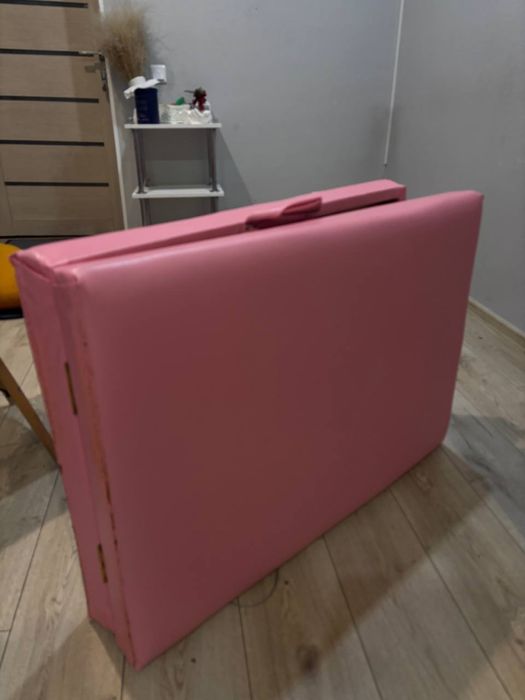 Продам кушетку до 200 кг