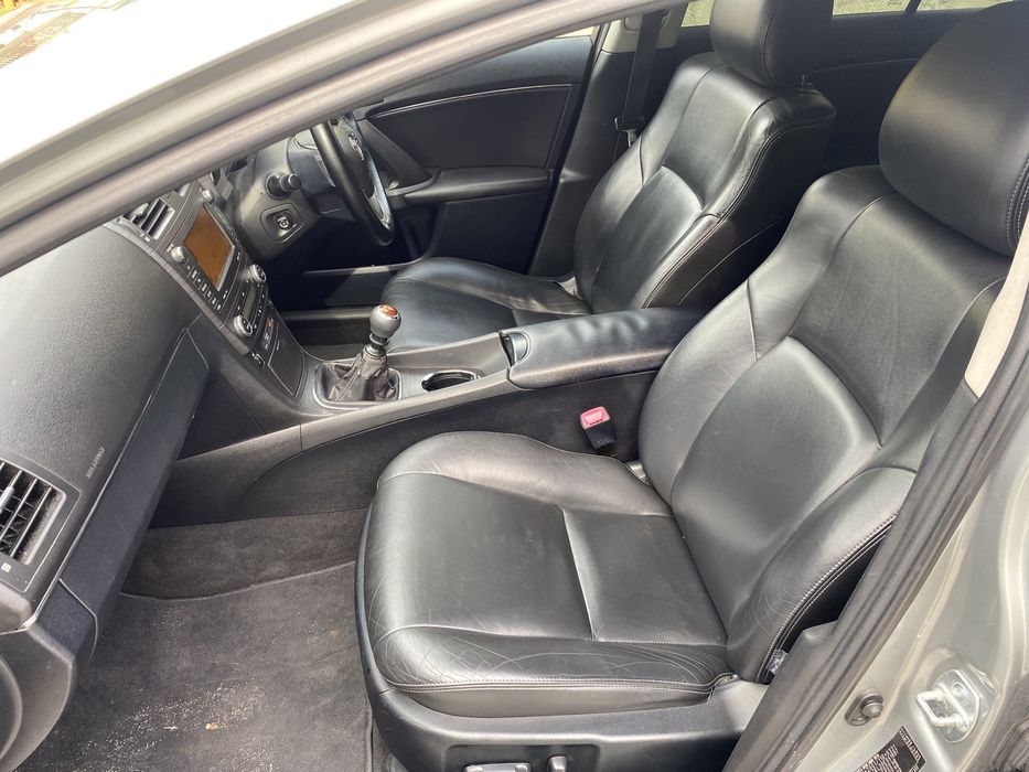 Toyota Avensis Тойота Авенсис Т27 2011г 1.8 valvematic 147кс На части