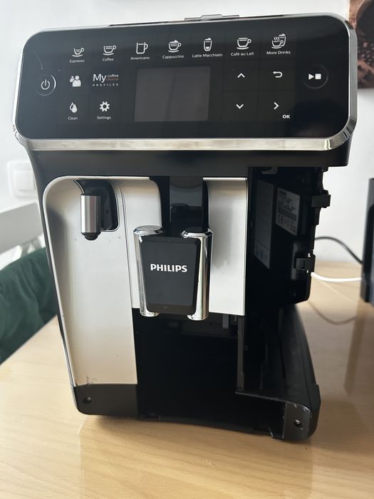 Espressor automat Philips 4300 Series