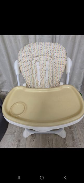 Детский стульчик для кормления