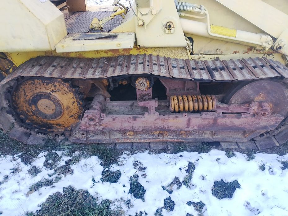 Vind buldozer-incarcator șenilat fiat alis