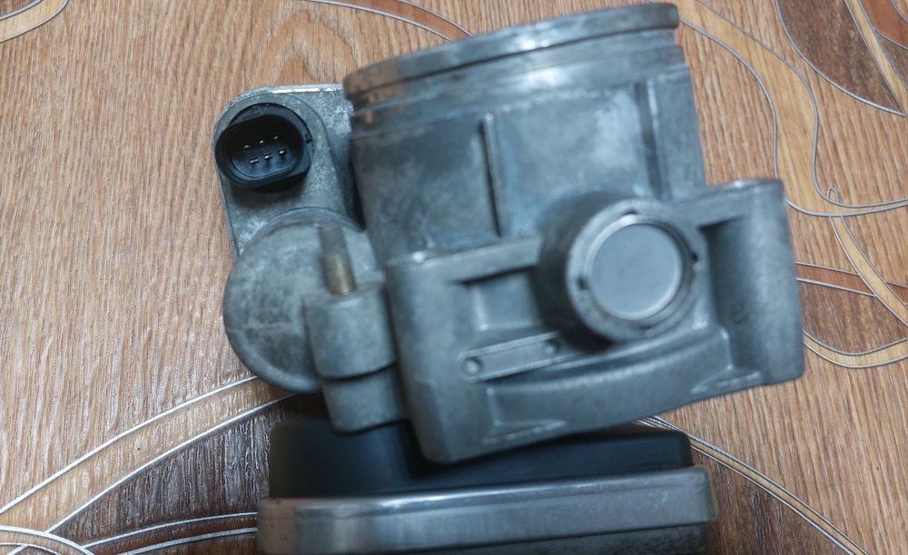 Дроссельная заслонка BMW М54В30