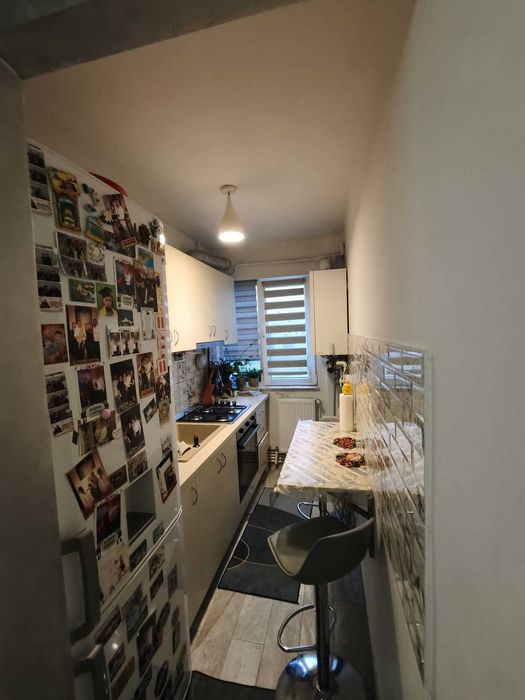 Vând apartament