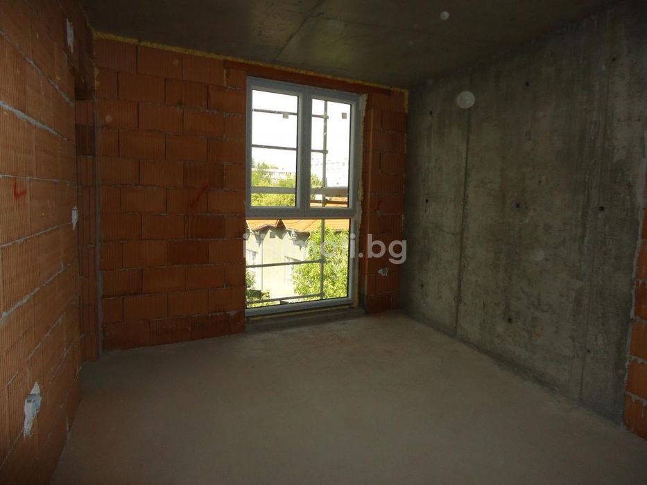 Продава се Тристаен апартамент в София, Овча купел - 140 кв.м за 1503 €/кв.м - Снимка #2