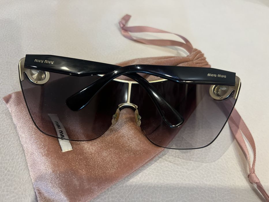 Очила miu miu
