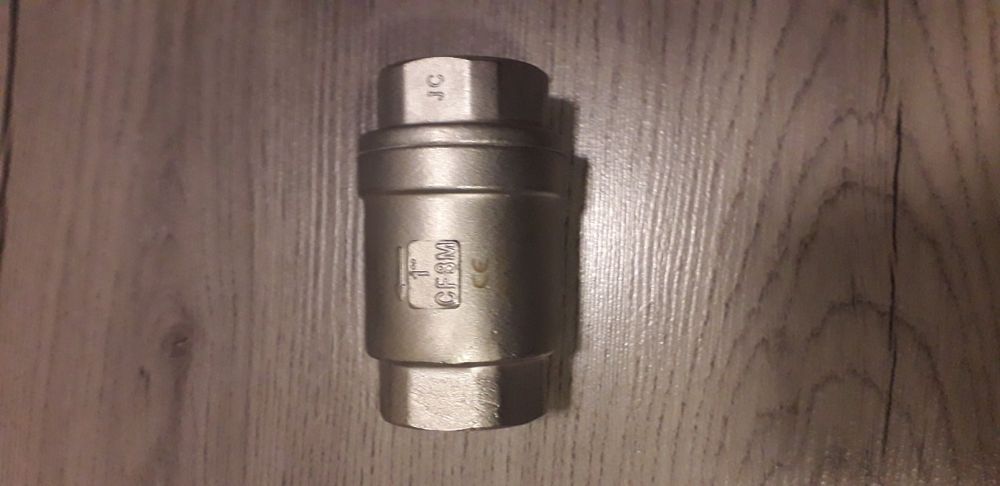 Възвратен клапан 1 цол.