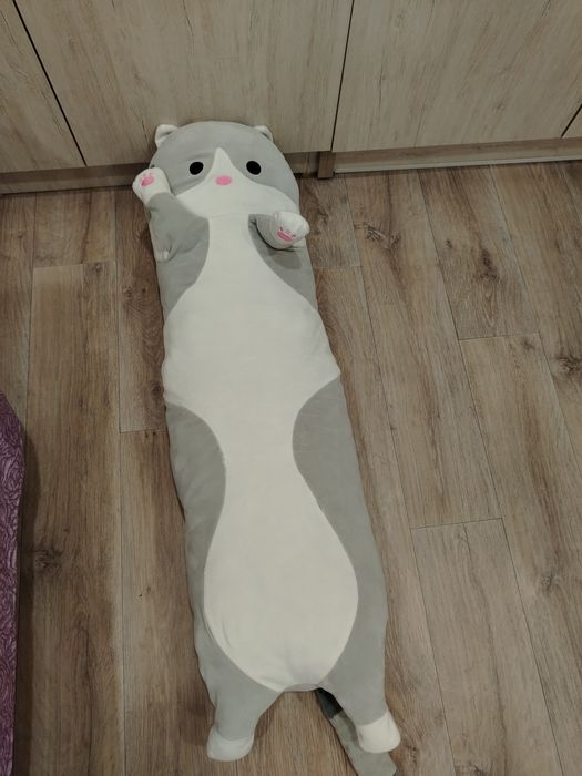 Продам мягкую игрушку "Кот"