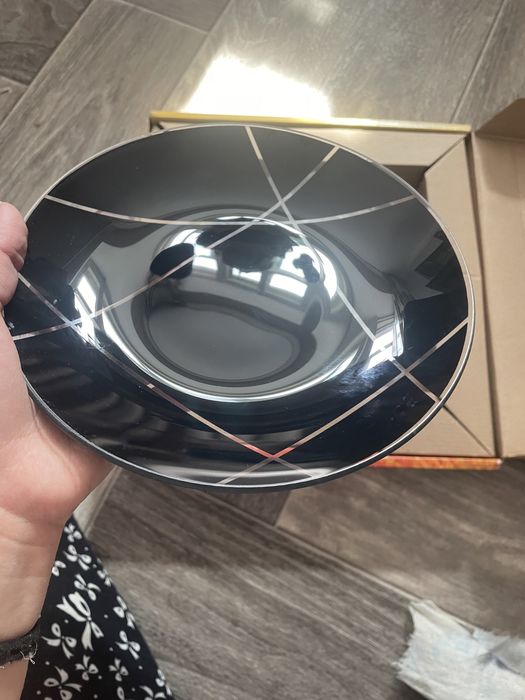 Набор тарелок