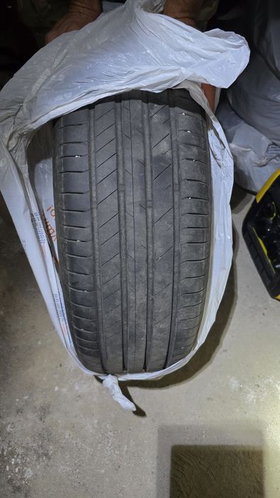 Шины R18, 235, 60