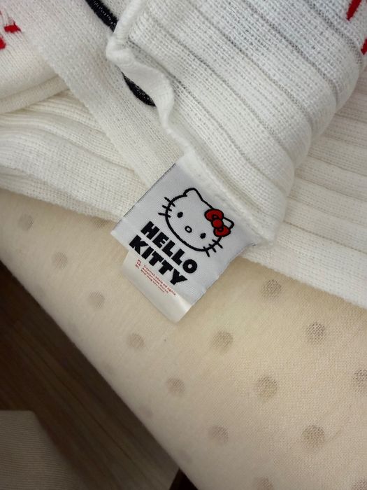 Шал и шапка на Hello Kitty