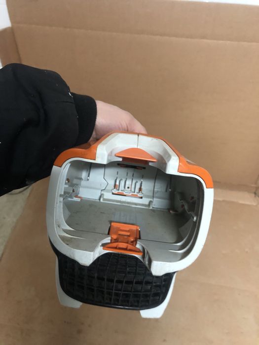 Suflanta Stihl Bga 86 pe baterie