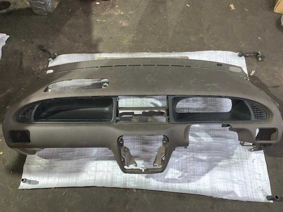 Панель передняя Honda Odyssey RA2