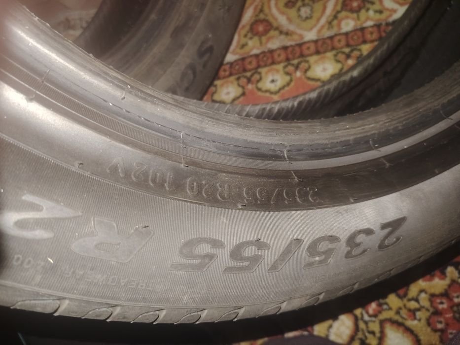 Шина 235-55R20 102v