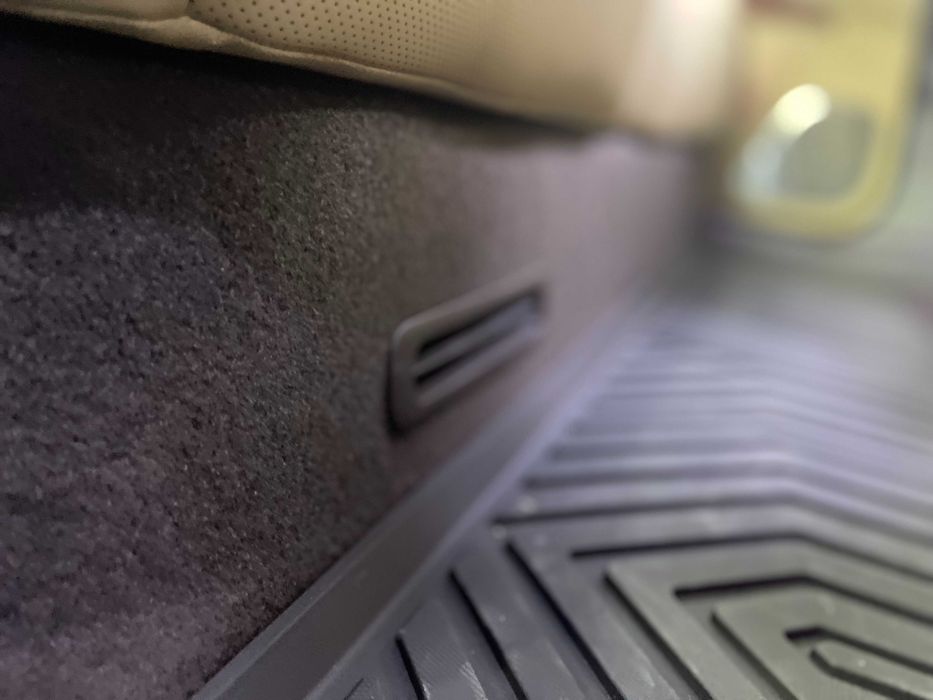 AITO M7 AWD новый — немецкое качество, семейный SUV