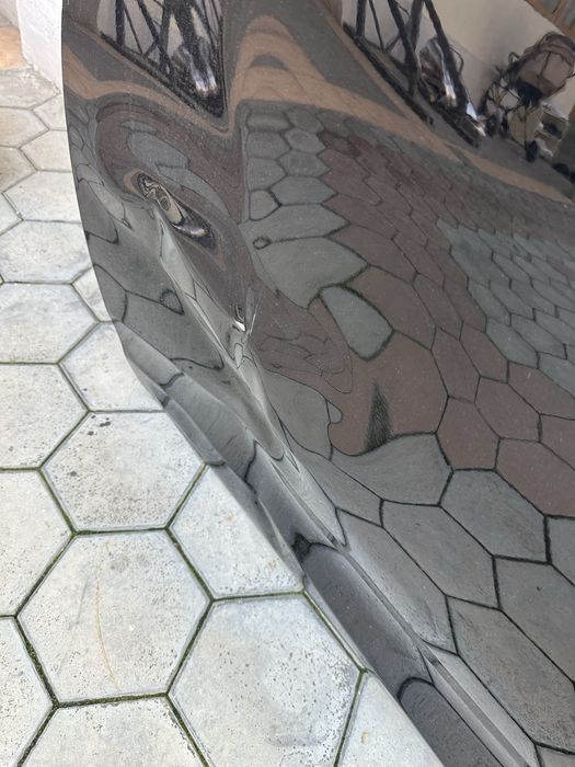 Onix eshik chap qora