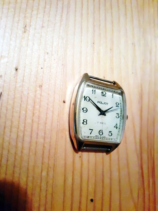 Колекционерски Голям позлатен Poljot 17jewels -Руски механичен.