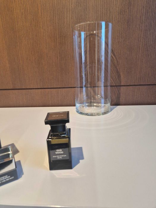 Tom Ford oud wood парфюм