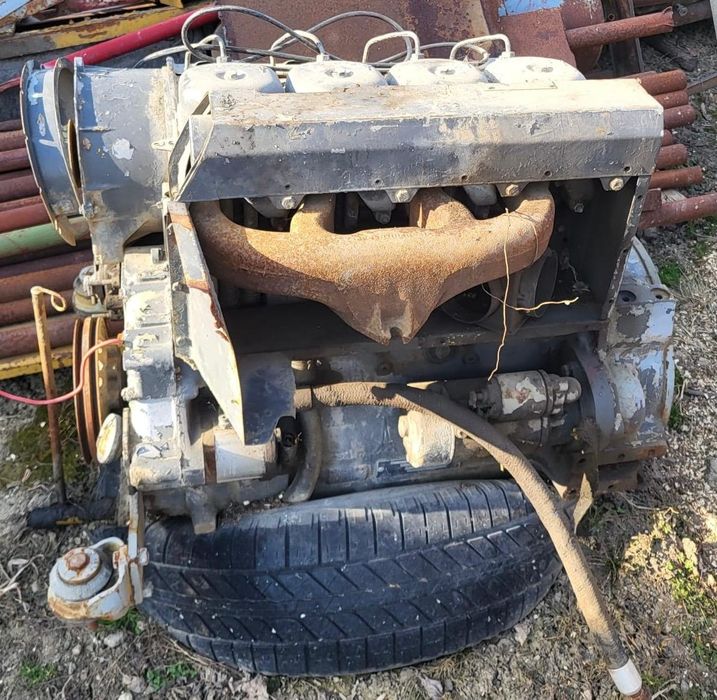 Vând motor DEUTZ 4 pistoane