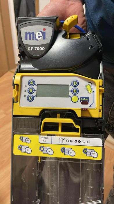 Монетник Mei 7000