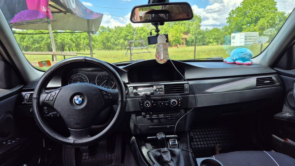 BMW 3 Series 0 — imagine 4