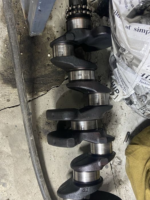 Продам запчасти на мерседес