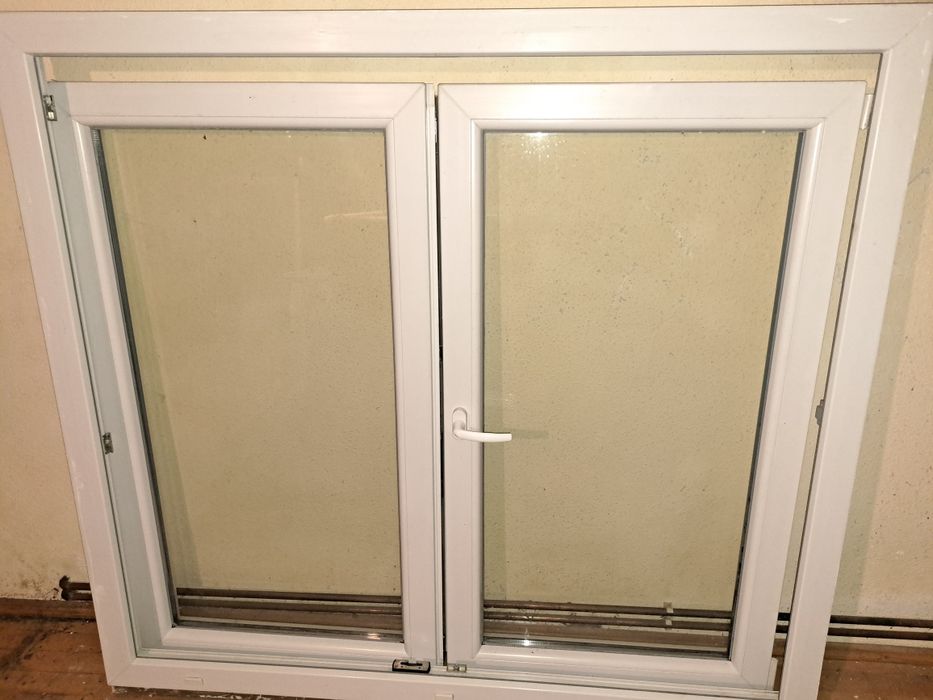 Geam termopan cu profil PVC Veka