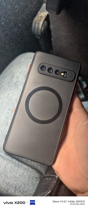 Samsung galaxy c10+ 8/128гб обмен