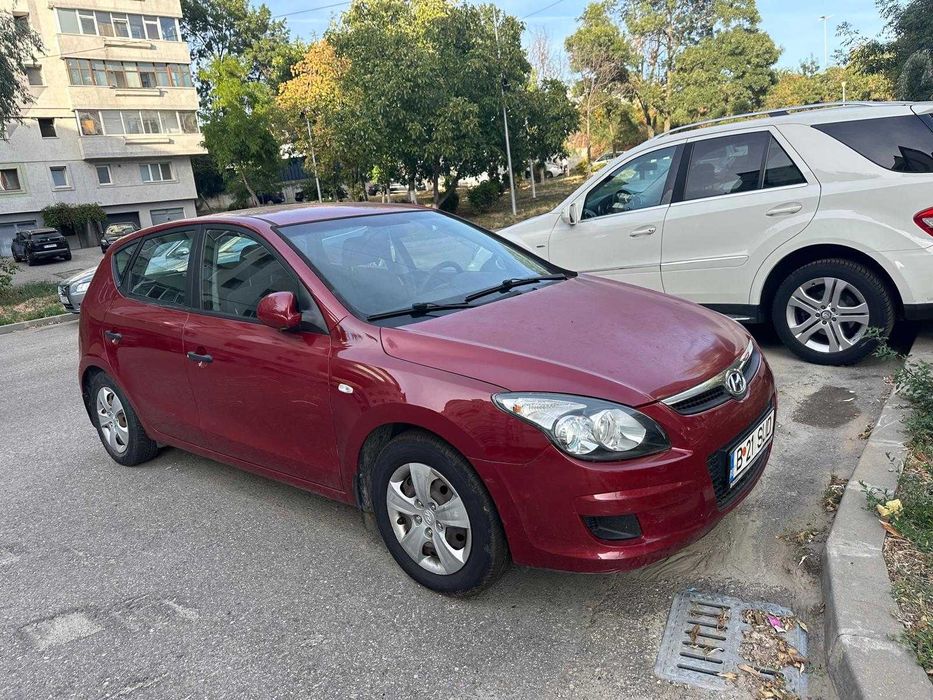 Hyiundai I 30  , primul proprietar; achizitionata in romania