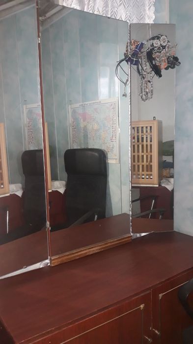 Продается спальний гарнитур ташкентский