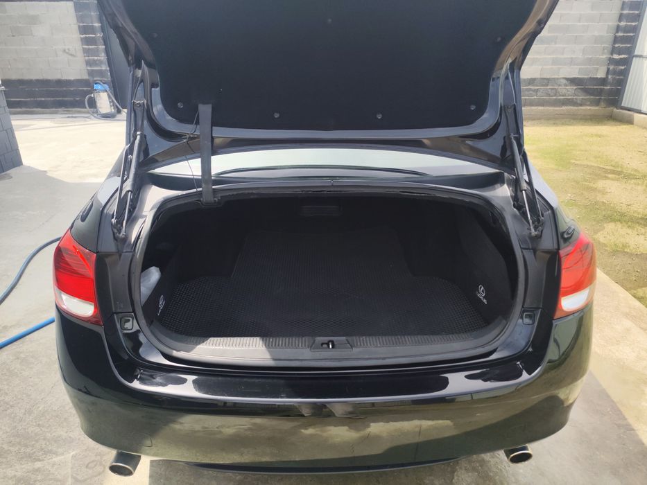 Продам Lexus GS300