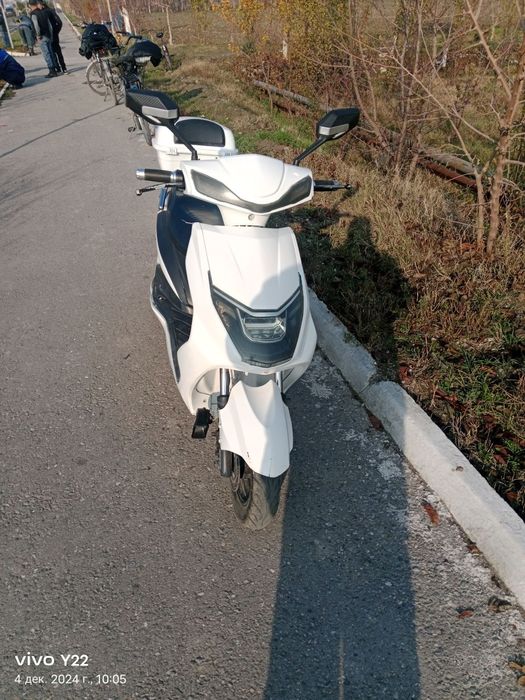 Скутер сотилади мошний