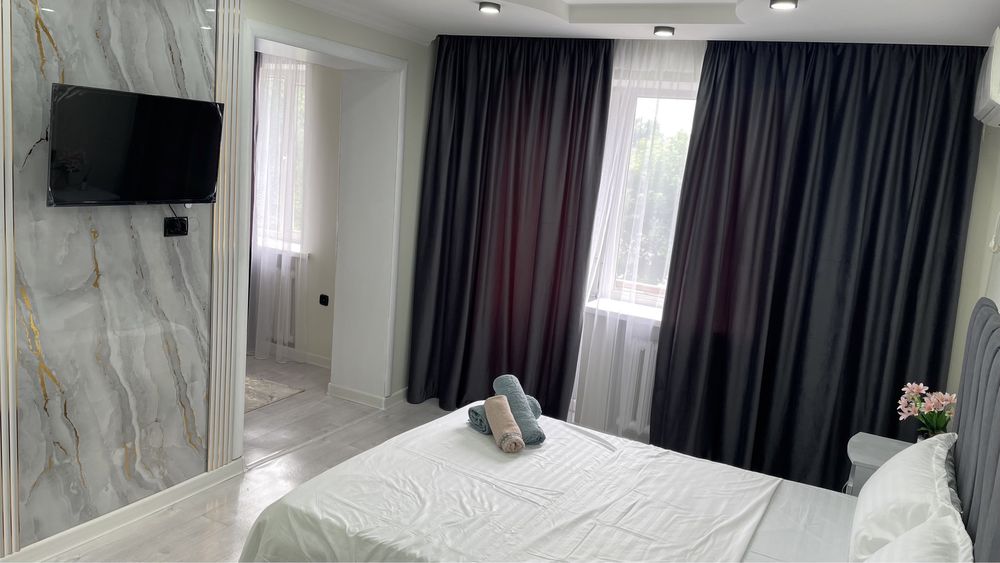 1 ком Люкс   проспект Толе би