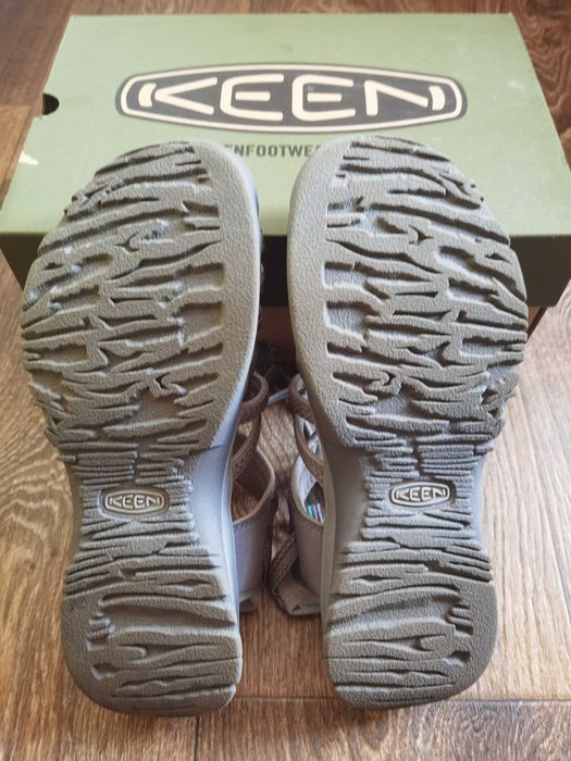 Сандали Keen 40.5