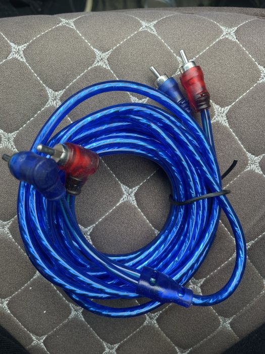 Сабуфер в отличном состоянии